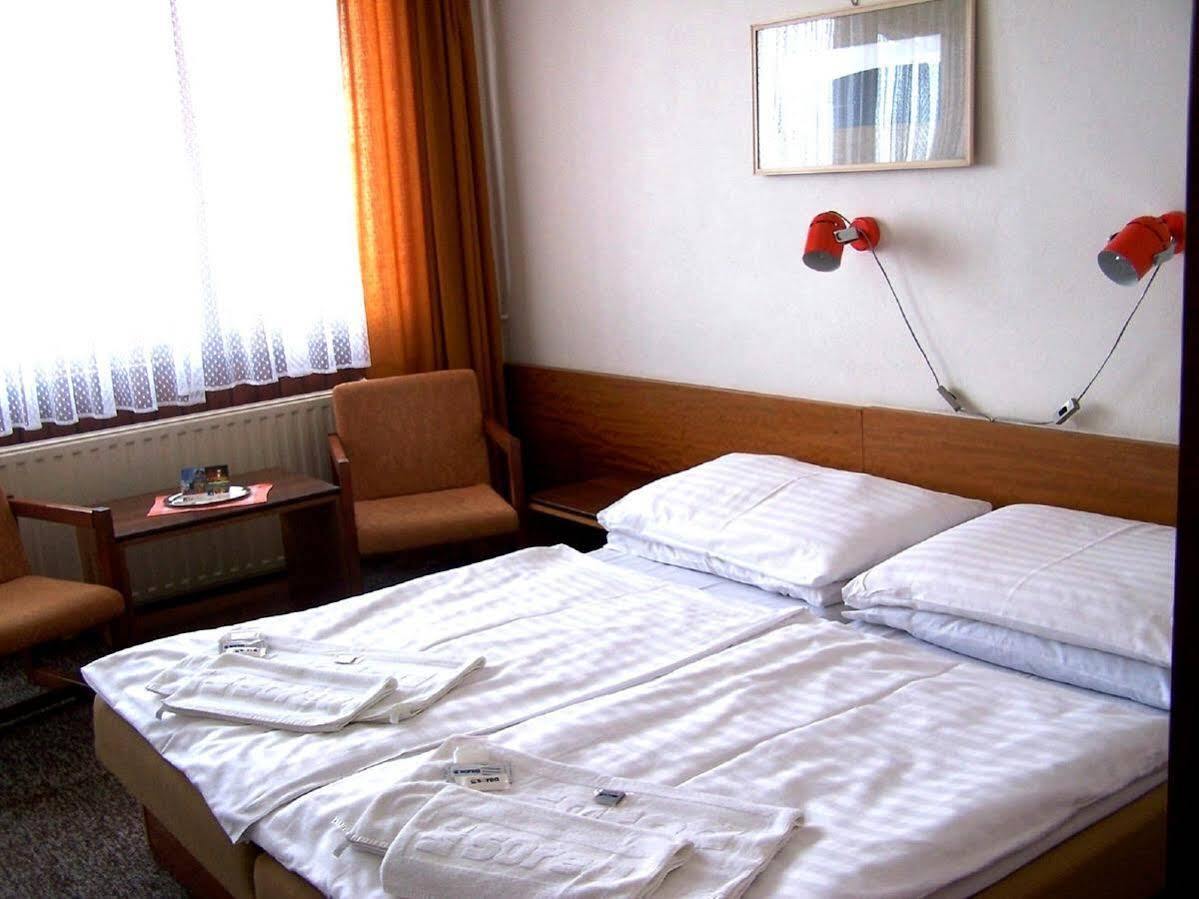 Hotel Sorea Hutnik Ii. Tatranska Lomnica Exterior photo