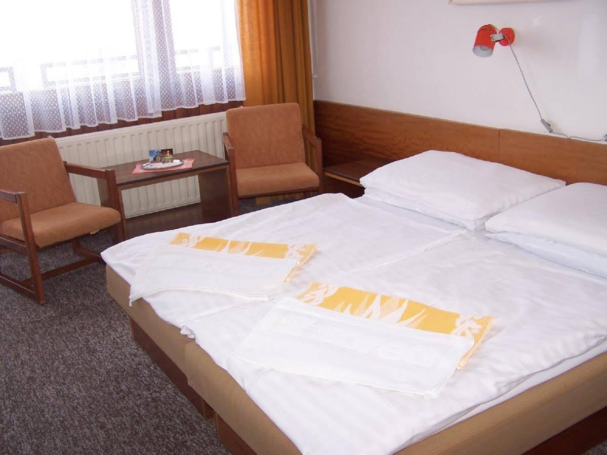Hotel Sorea Hutnik Ii. Tatranska Lomnica Exterior photo